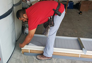 Panel Replacement in Eastchester | Garage Door Repair Tuckahoe, NY Panel Replacement in Eastchester | Garage Door Repair Tuckahoe, NY